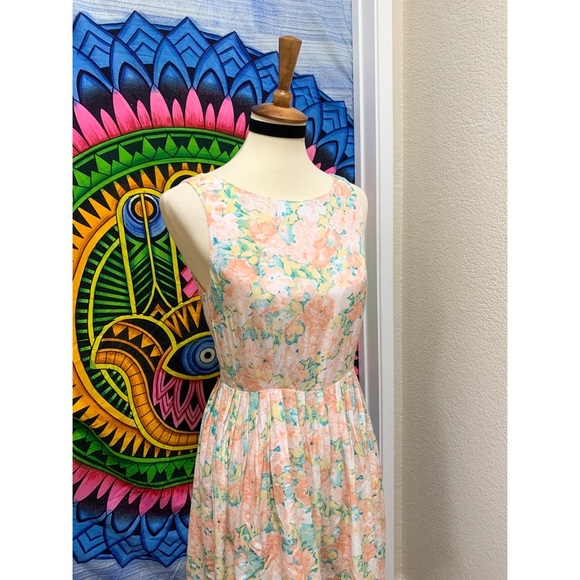 🌈 Beautiful summer picnic dress - Picture 4 of 11